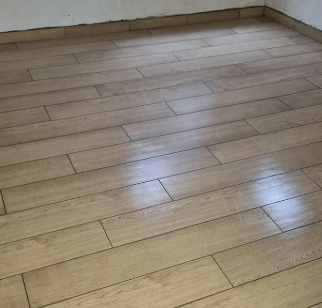 travaux de pose de sols